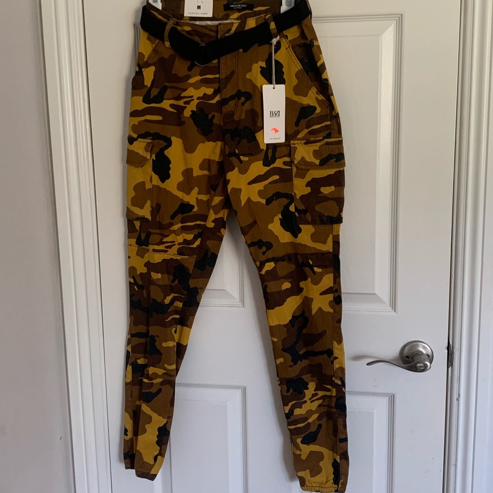 Yellow and Black Army print Cargo pants